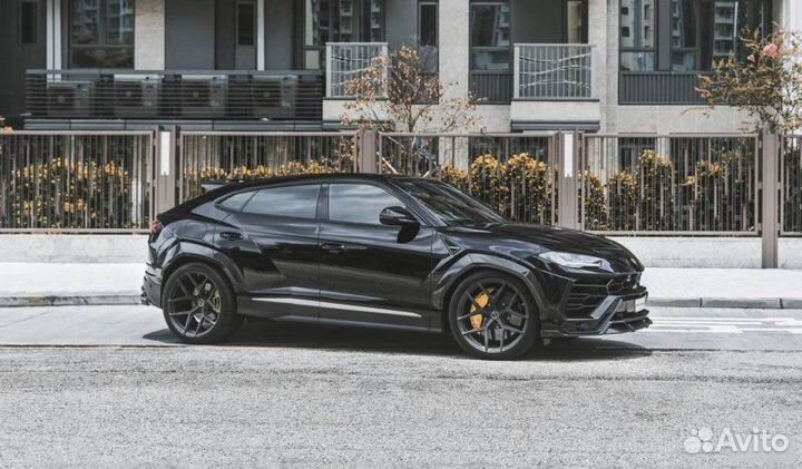 Кованые диски в стиле Brixton Lamborghini Urus R23