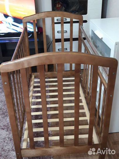 Кроватка детская с матрасом