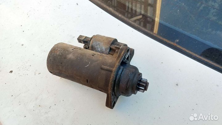 Стартер Пассат Б3