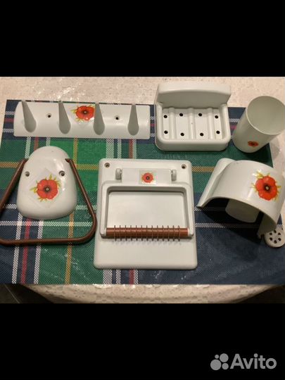 Набор туалетных принадлежностей из СССР