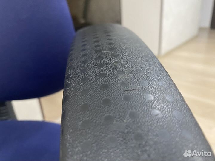 Компьютерное кресло