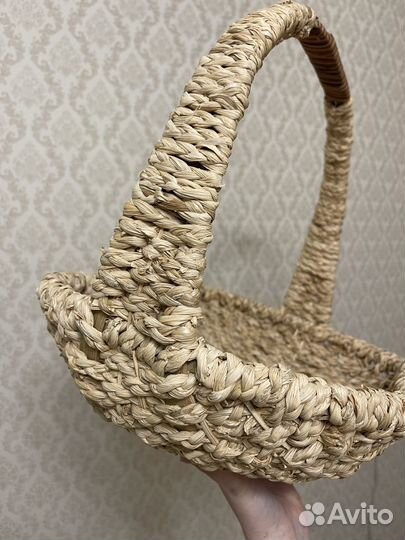 Корзина плетеная