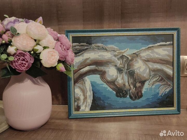 Картина две Лошади. вышивка. Ручная работа 34х44