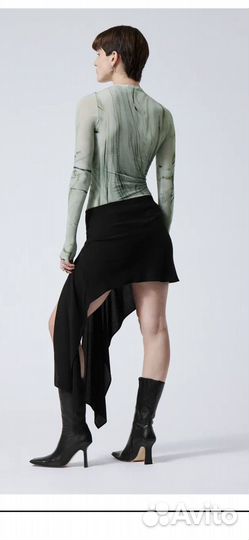 Мини юбка vira asymmetric mini skirt weekday