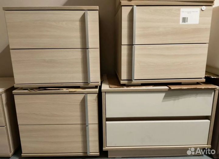 Прикроватная тумбочка Аскона с витрины магазина