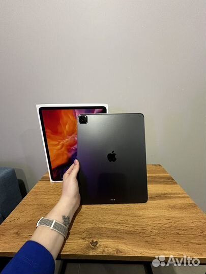 iPad pro 12.9 4 поколение 512gb wi-fi