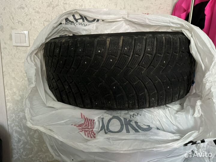 Michelin X-Ice North 225/50 R17