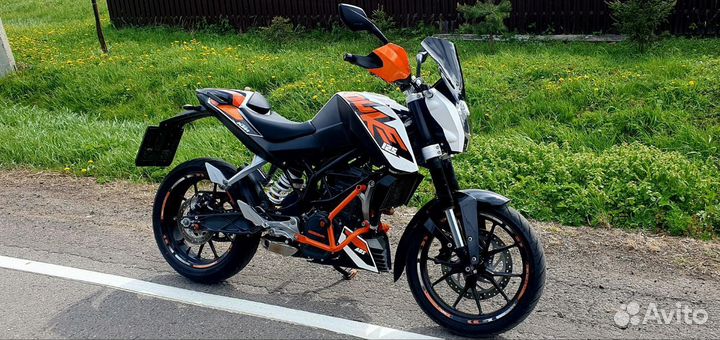 KTM Duke 125