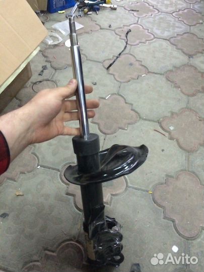 Стойки передние hyundai i30, kia ceed