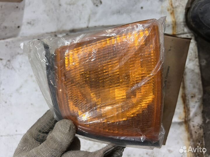 Указатель поворота audi 80 90