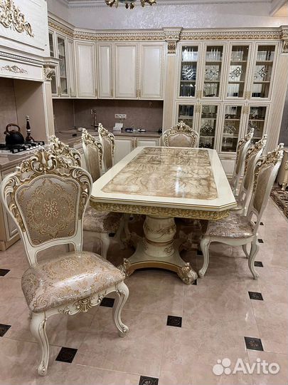 Стол, стулья набор.Оплата при получении