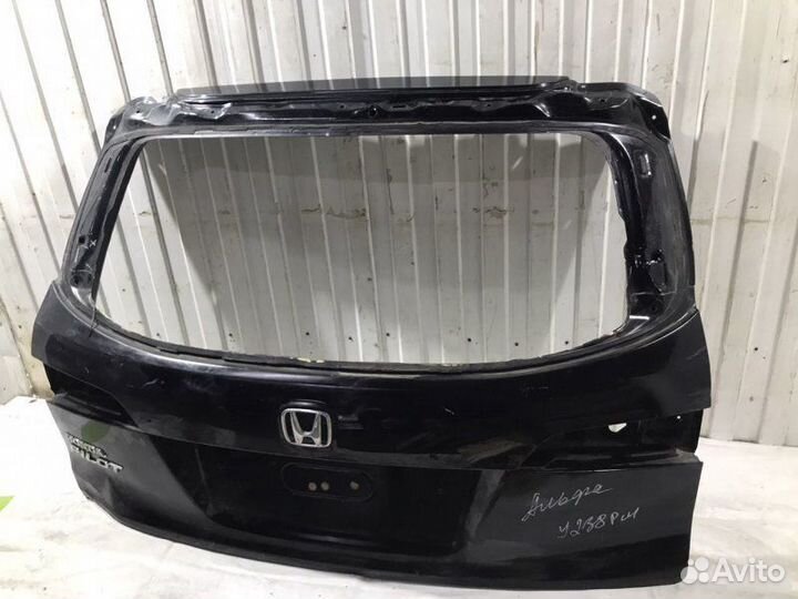 Крышка багажника Honda Pilot 2