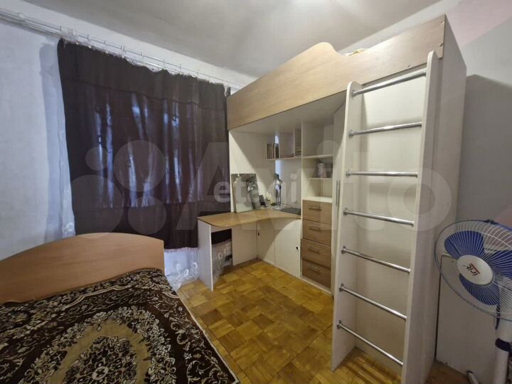 4-к. квартира, 64 м², 9/9 эт.