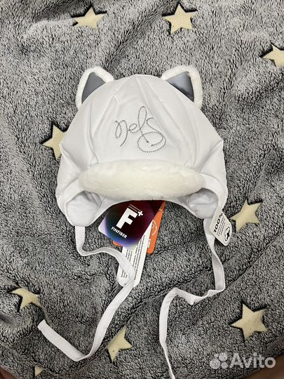 Зимняя шапка для девочки новая