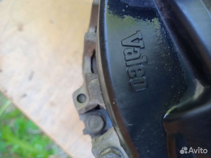 Генератор Рено Логан1