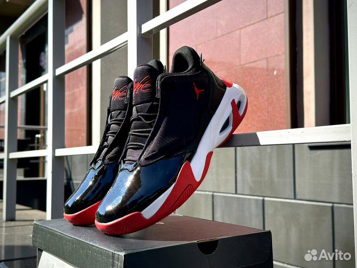 Стильные баскетбольные кроссовки Nike Air Jordan A