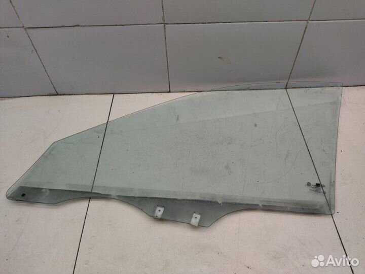 Стекло двери переднее правое Kia Rio седан A5D