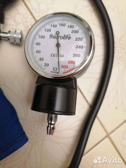Тонометр Microlife на запчасти