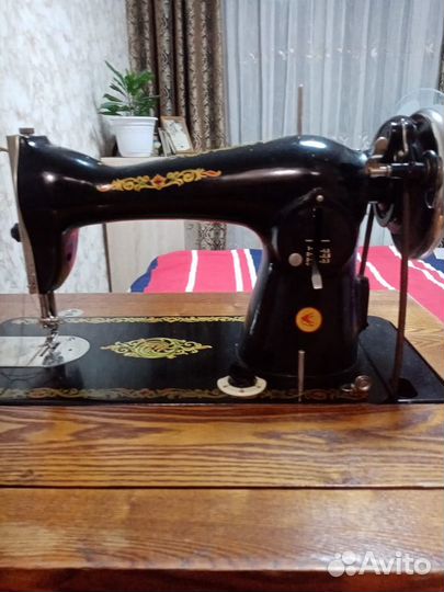 Швейная машинка ножная Подольск