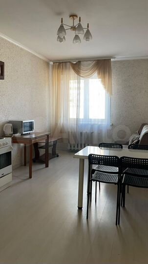 2-к. квартира, 70 м², 1/16 эт.