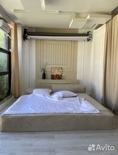 Дизайнерская кровать