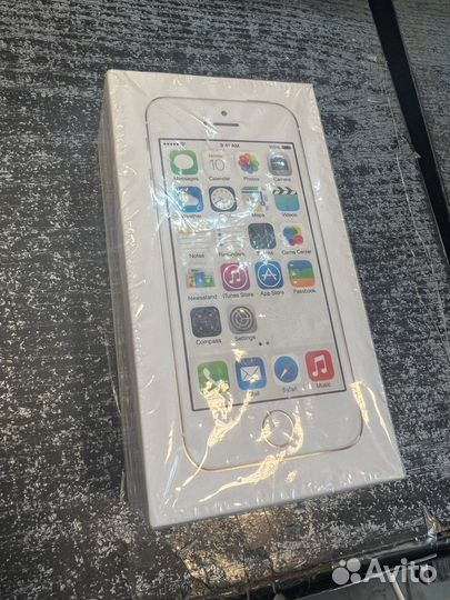 Коробка от iPhone 5s