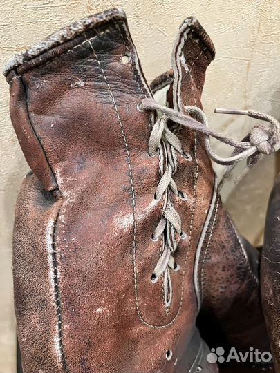 Боксерские перчатки ретро )