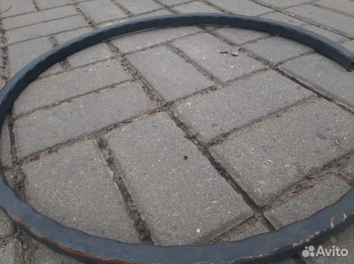 Уникальная декорация разомкнутое кольцо