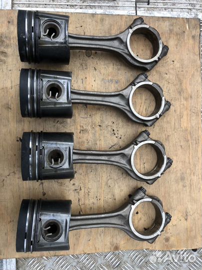 Поршни Mercedes atego