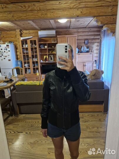 Куртка кожаная женская 42