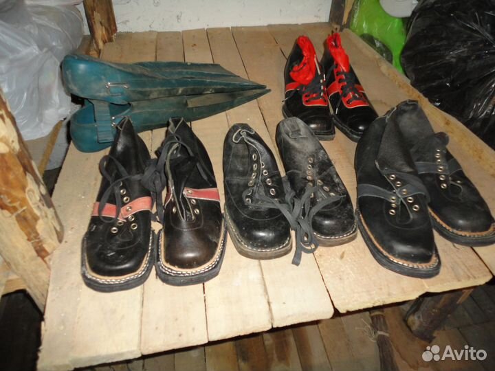 Ботинки лыжные