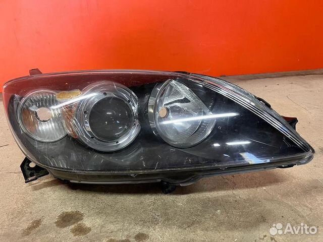 Фара передняя правая Mazda 3