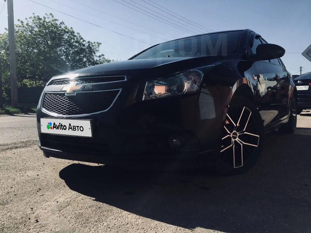 Chevrolet Cruze: фото владельца