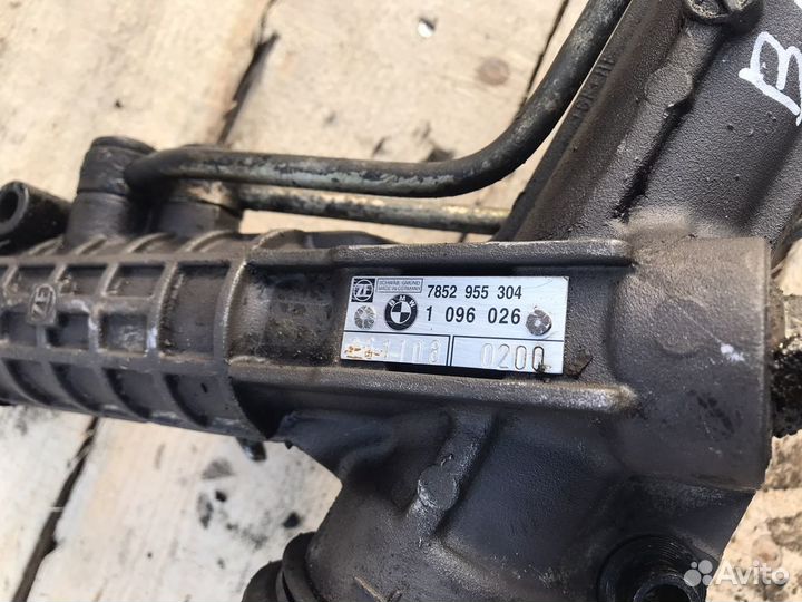 Рейка рулевая Bmw E39 2001 год