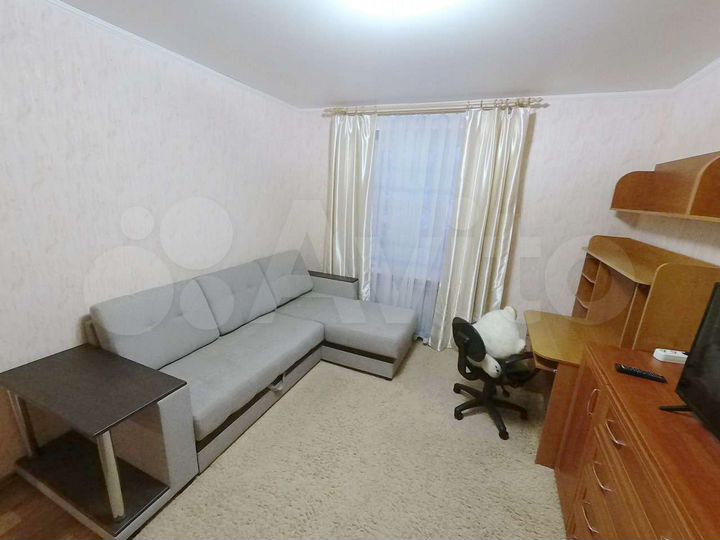 2-к. квартира, 55 м², 4/10 эт.