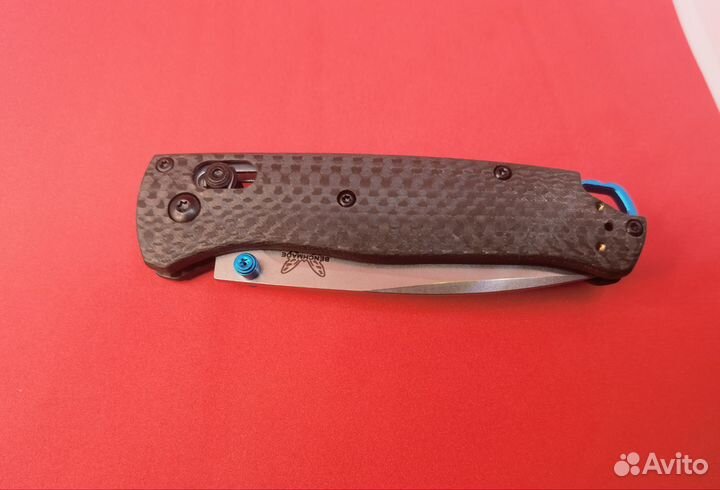 Нож Benchmade Bugout карбон