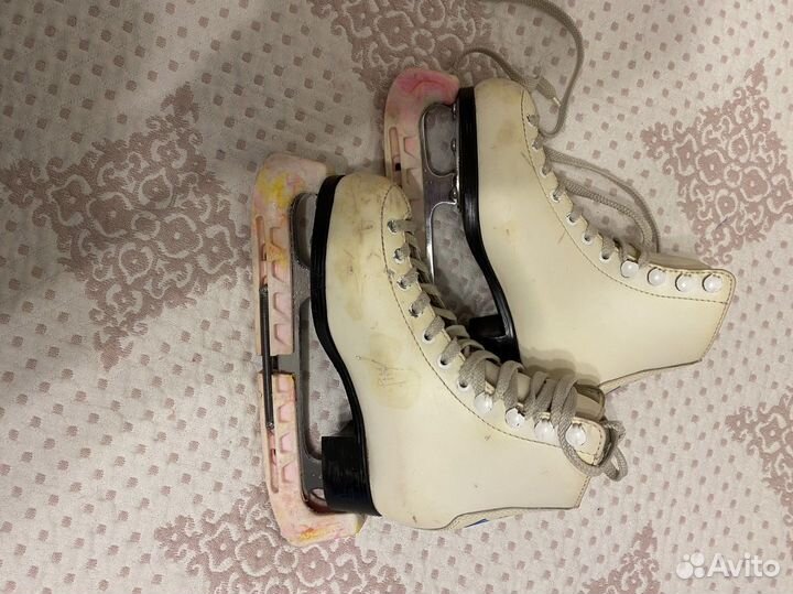 Коньки для фигурного катания профессиональные