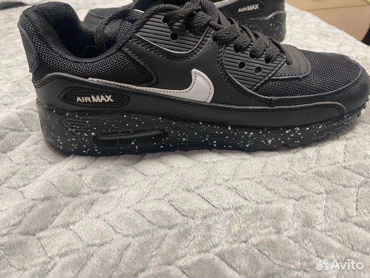 Кроссовки мужские nike