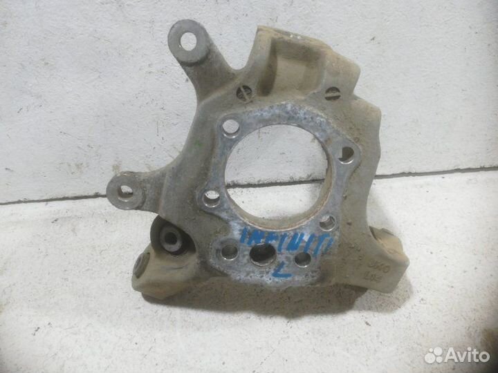 Кулак поворотный задний левый Infiniti G