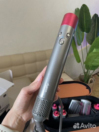 Стайлер Dyson HS01