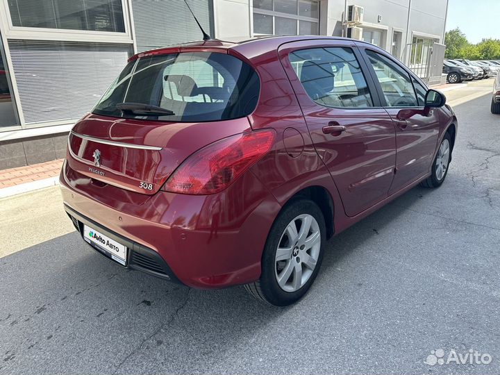 Peugeot 308 1.6 AT, 2011, 135 155 км