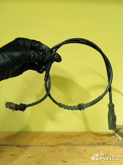 Датчик abs задний левый Renault Scenic 3 K9K837