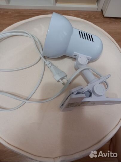 Лампа настольная с прищепкой в отл/состоянии