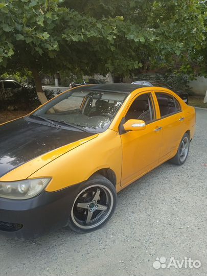 LIFAN Solano 1.6 МТ, 2012, битый, 400 000 км