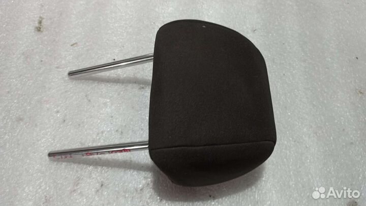 Подголовник переднего сидения Chevrolet Cruze