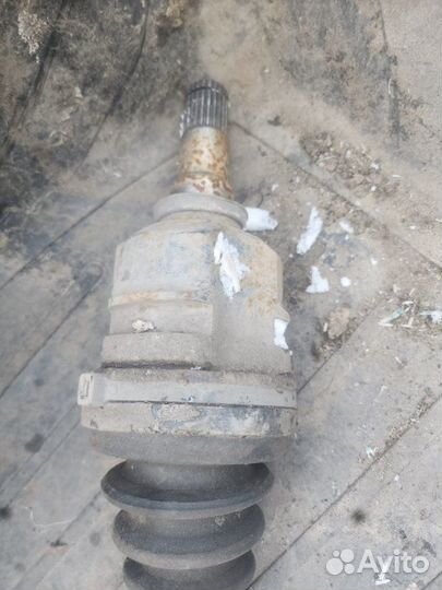 Привод левый Toyota Sprinter Marino