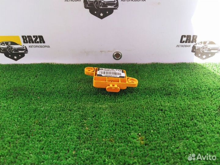 Датчик airbag Opel Astra