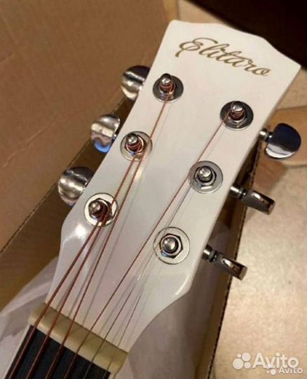 Гитара elitaro