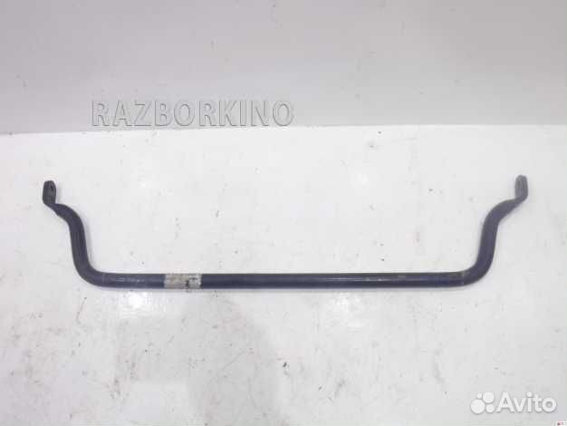 Стабилизатор передний