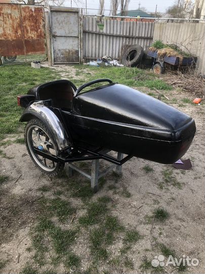 Коляска для мотоцикла